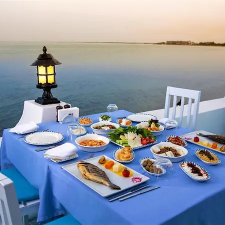 Hotel Merit Cyprus Gardens Seafront Resort&beach&casino 4*