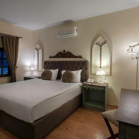 Merit Cyprus Gardens Seafront & Beach & Casino Hotel Trikomo