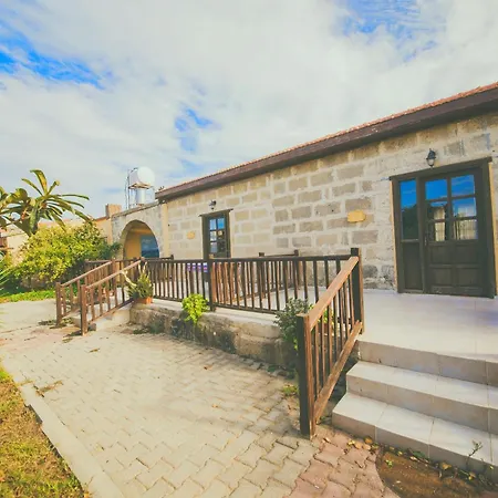 Castle Carpasia Guest House At Karpaz Peninsula Hotel Trikomo