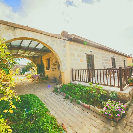 Hotel Castle Carpasia Guest House At Karpaz Peninsula 4*