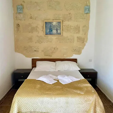 Castle Carpasia Guest House At Karpaz Peninsula 4*